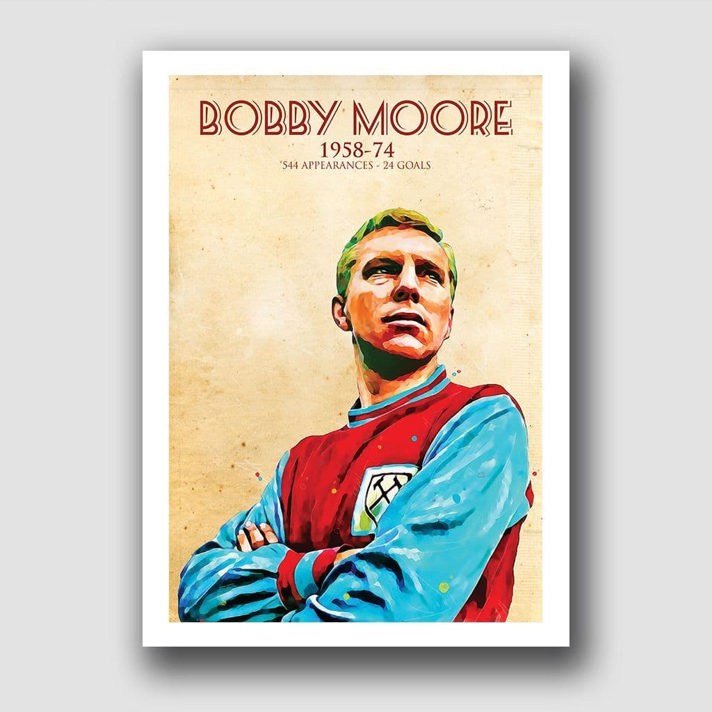 WEST HAM UNITED - BOBBY MOORE