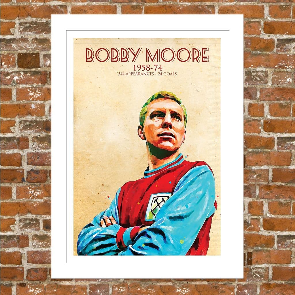 WEST HAM UNITED - BOBBY MOORE - Image 3